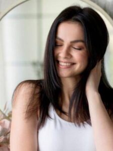 Read more about the article 8 habits which will keep your skin young