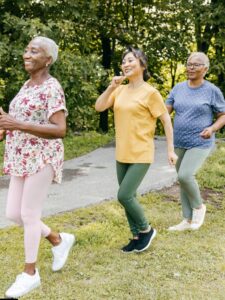 Read more about the article Path to Longevity: Expert Tips for a Healthy, Long Life